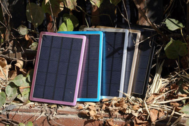 이동 전화, iPad, 사진기를 위한 주문을 받아서 만들어진 5000mah 휴대용 태양 에너지 은행 충전기